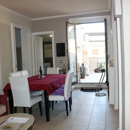 Federica House - Fra L'etna E Taormina - 아파트 *